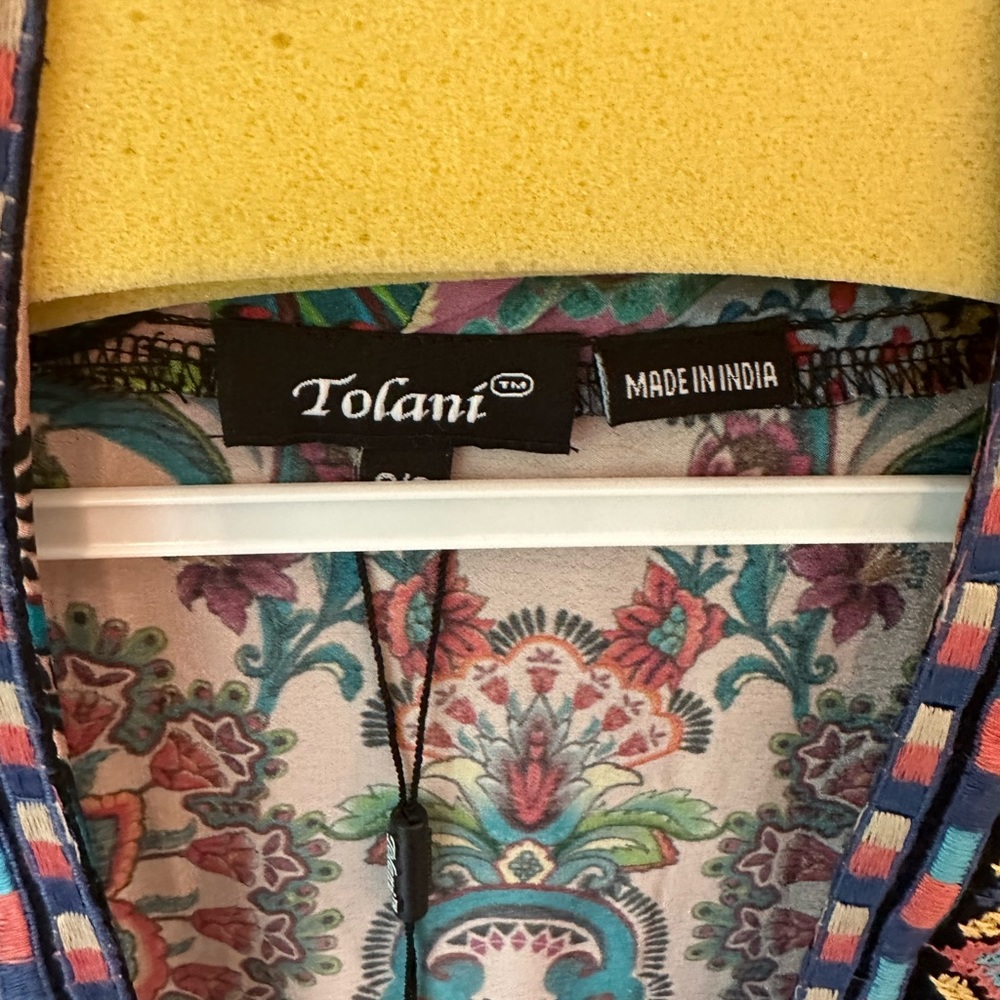 Tolani kimono, new with tag - Picture 2 of 5